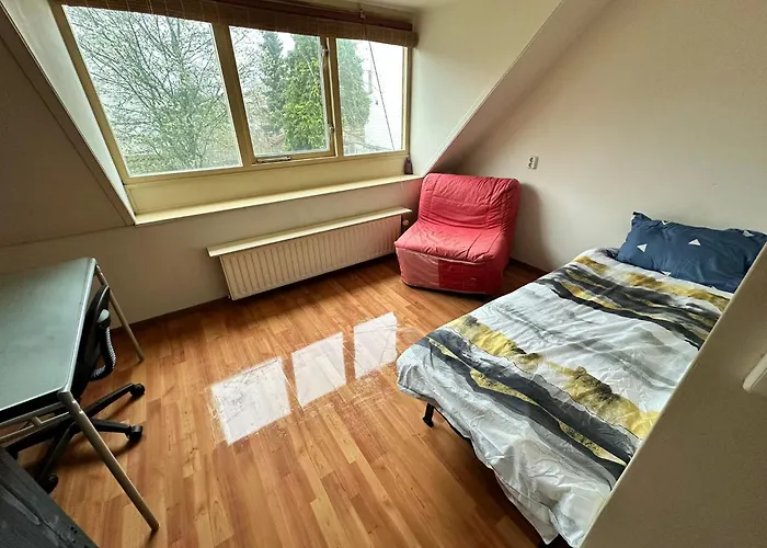 Cosy Home In Centre